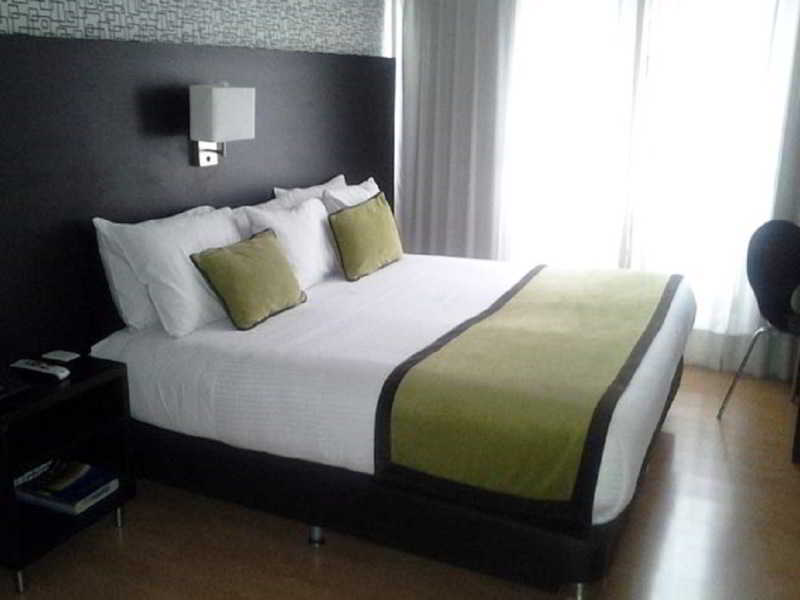 Hotel L'Etoile Javeriana โบโกตา ภายนอก รูปภาพ