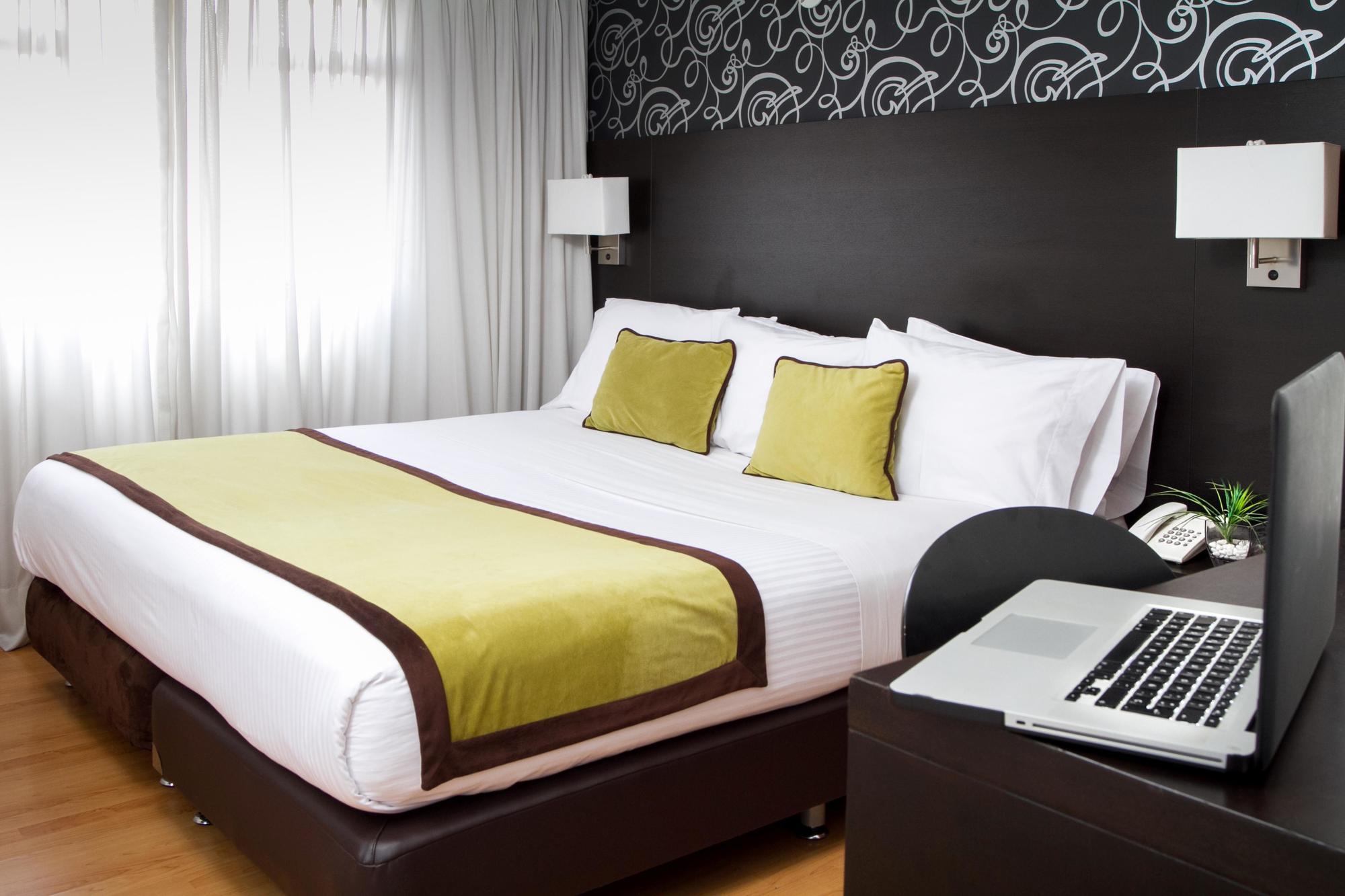 Hotel L'Etoile Javeriana โบโกตา ภายนอก รูปภาพ